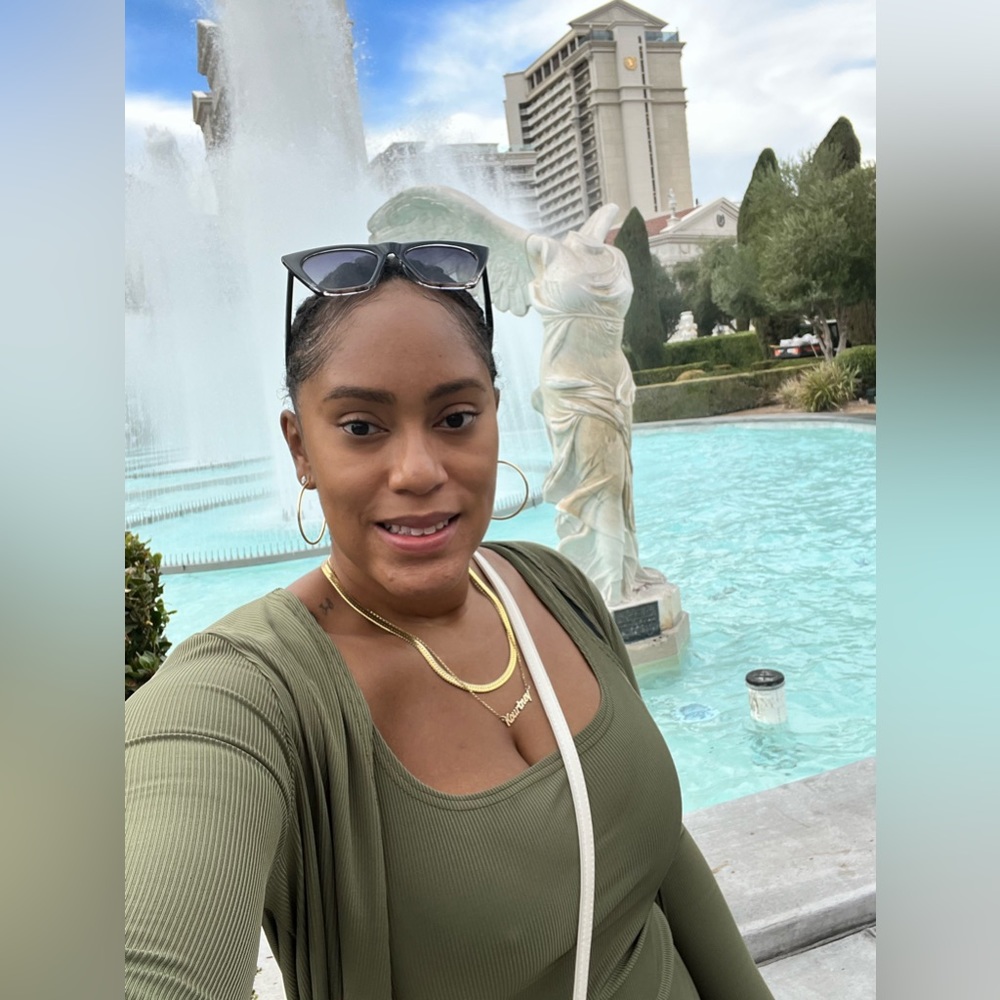 Meet your Posher, Kourtney